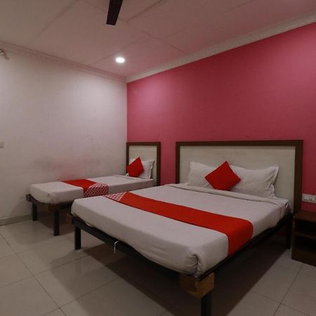 Hotel Abhimani Inn 벵갈루루 외부 사진