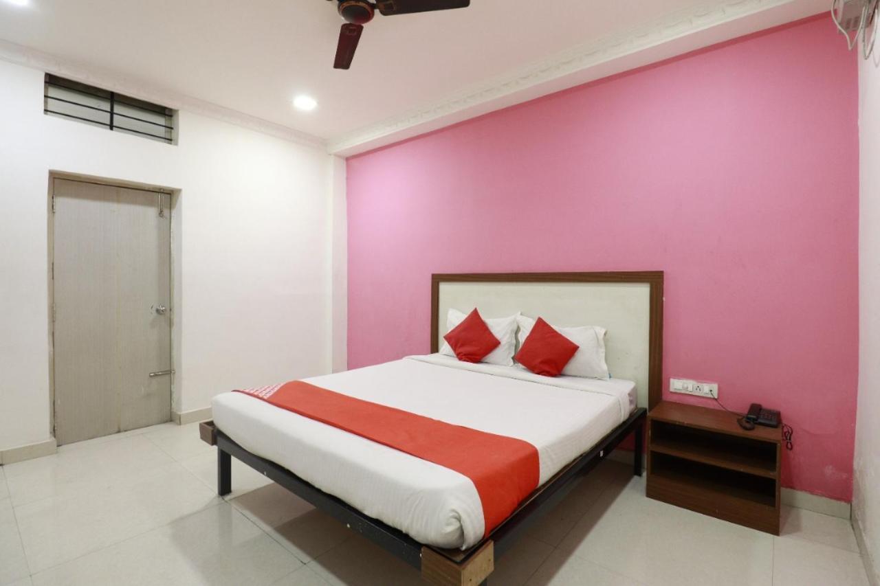 Hotel Abhimani Inn 벵갈루루 외부 사진