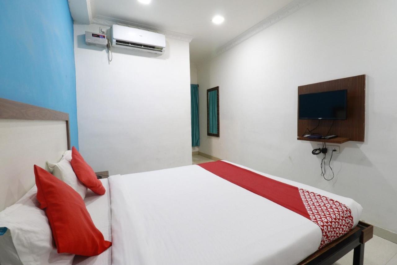 Hotel Abhimani Inn 벵갈루루 외부 사진